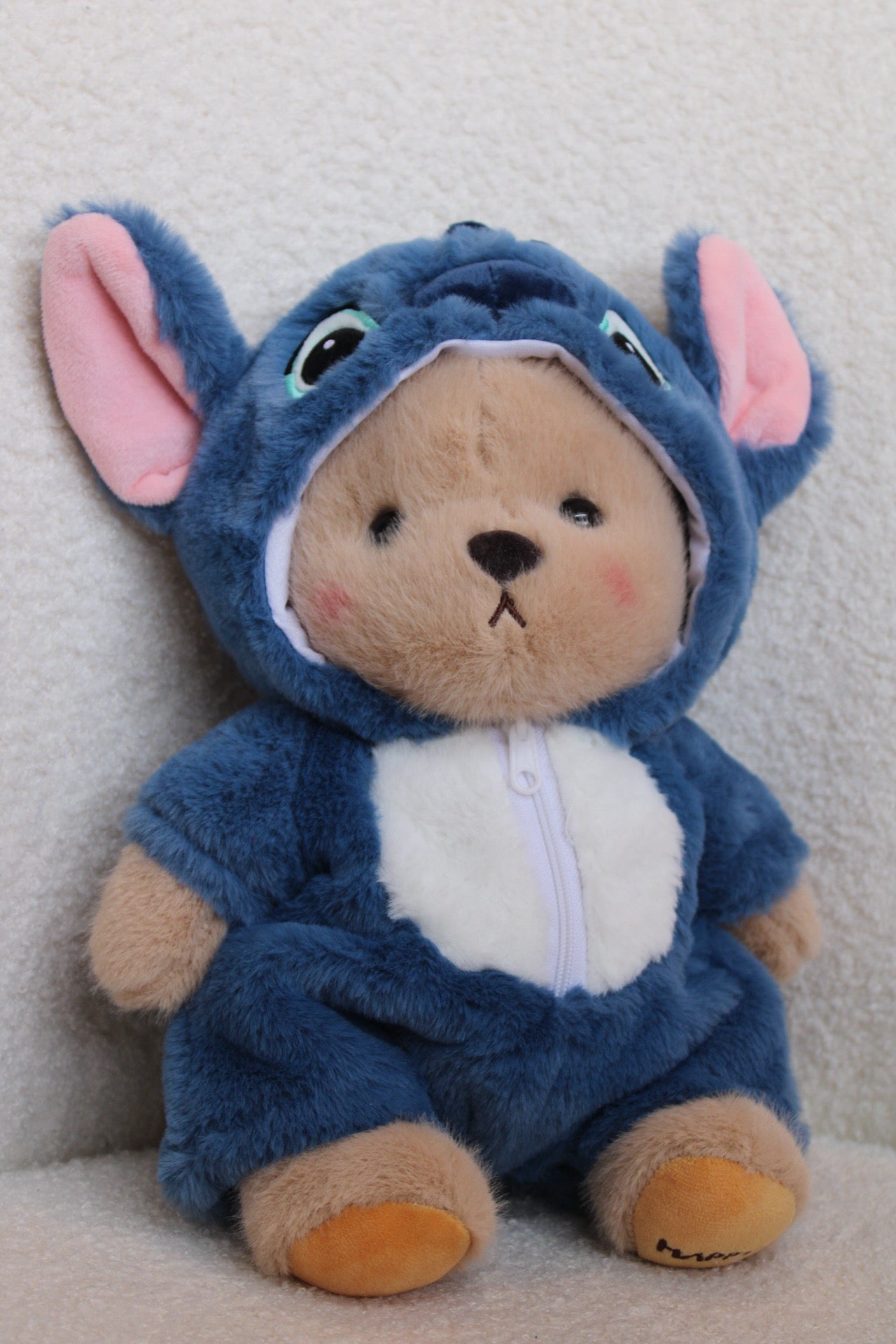Peluche d’ours déguisement stitch